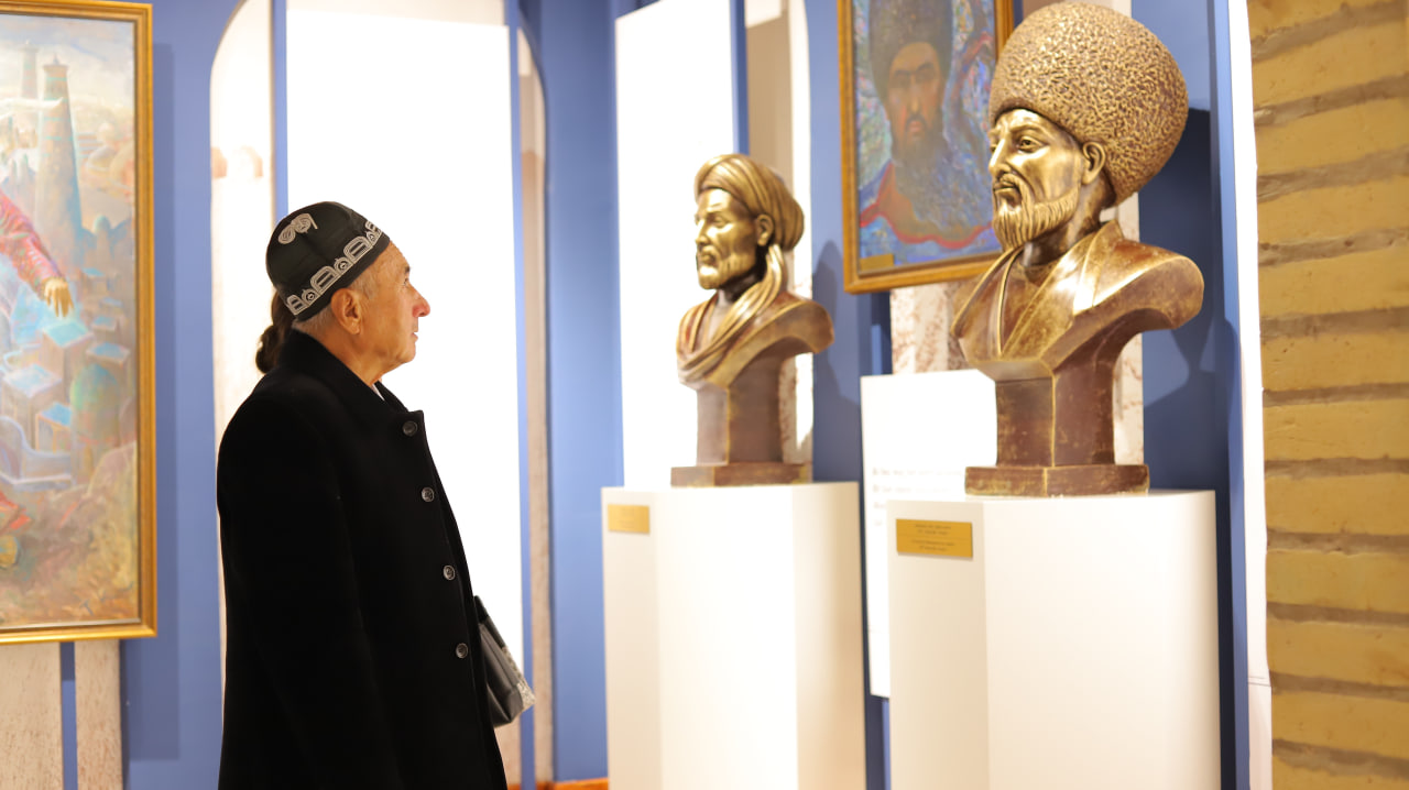 “Ma’rifat ulashib” loyihasi doirasida ijodkor Mengnor Ollomurodov Xorazmda